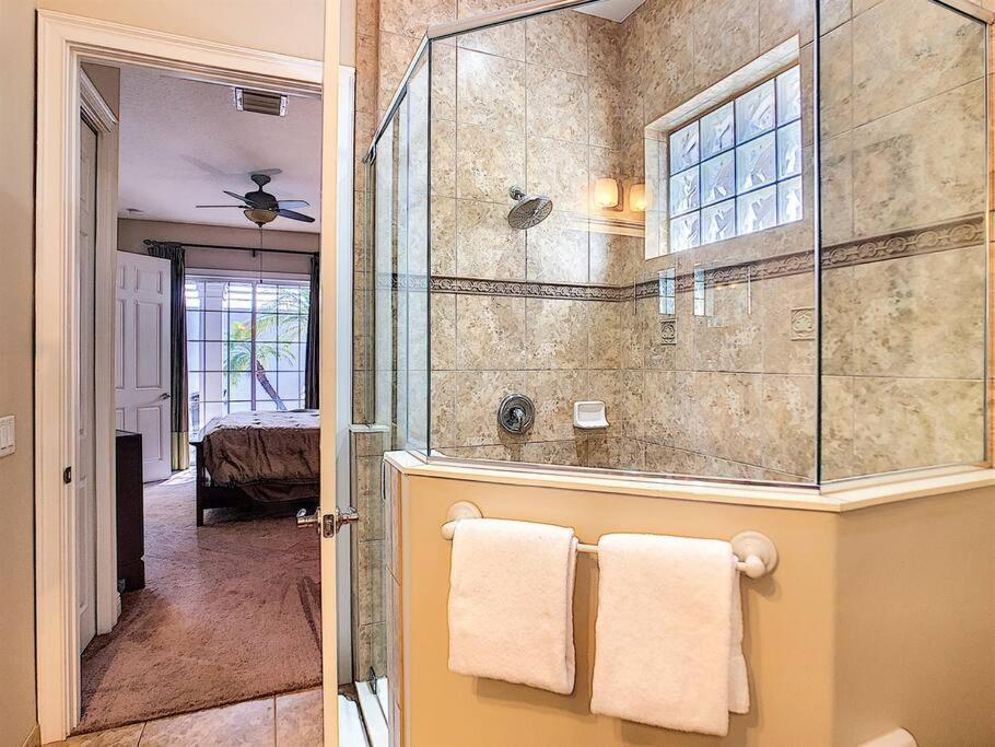 Two King En-Suites …Inside The Prestigious Reunion Resort キシミー エクステリア 写真