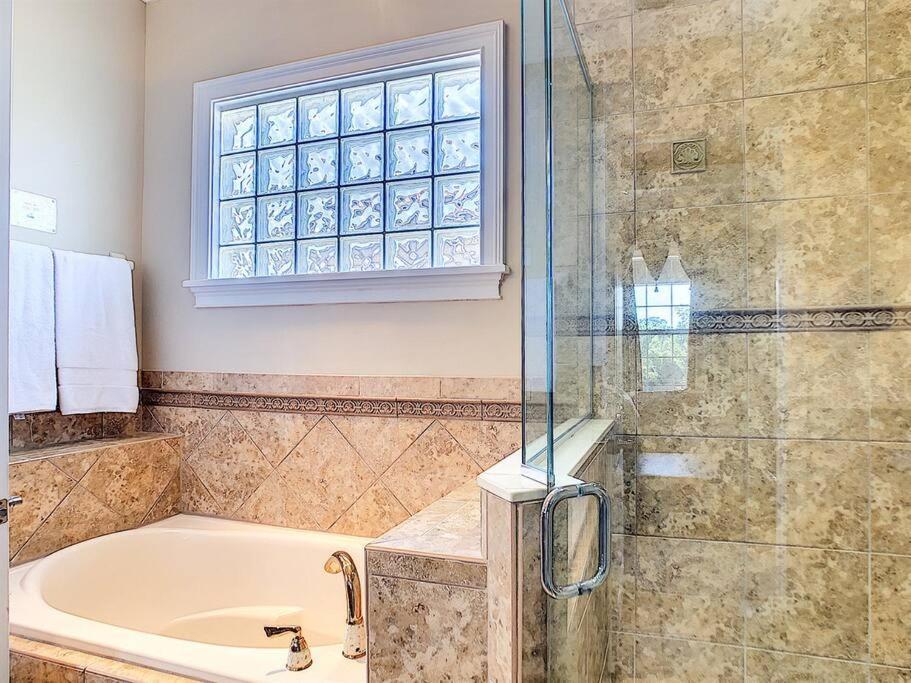 Two King En-Suites …Inside The Prestigious Reunion Resort キシミー エクステリア 写真